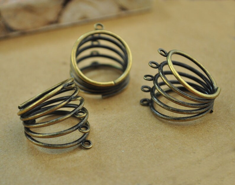 jewelry ring blanks ring blanks,10 Wholesale Antique Bronze Rings,1 inch diameter Rings 5 Holed 5 wires Settings