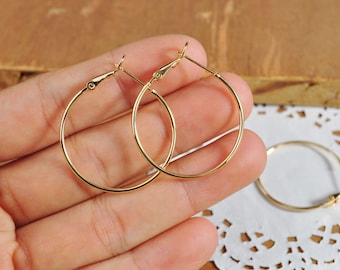 2pcs 30mm 18K Gold Hoop Earring Blanks,Real Gold Plated Brass Earring,Hypoallergenic Round Circle Hoop Earrings DIY Jewelry Making Ear Hooks