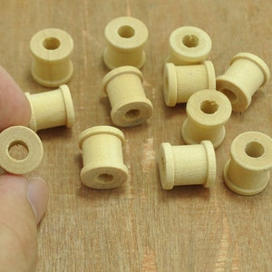 wooden mini spools,Small Mini Wood Spools Beads,Wood spools wood bead,Unfinished Natural wood wooden--11x12mm.