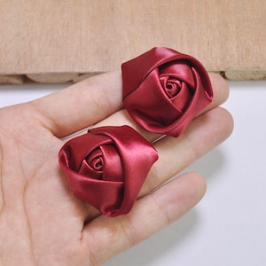 1.37&quot; Silky Satin Roll Rosettes，30Pcs claret-red Satin Roses,claret-red Satin Flowers,Fabric Flower,Hair Accessories Supplies 35mm