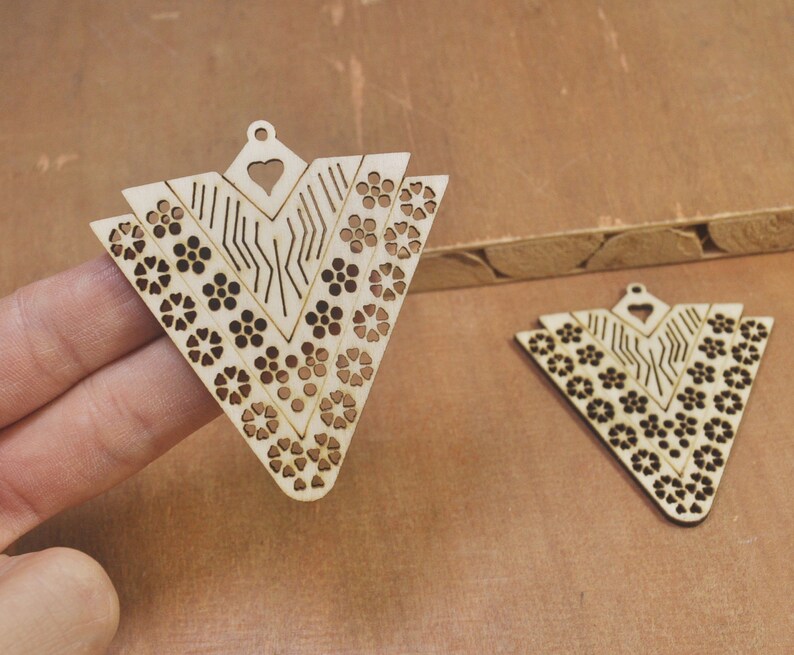 10Pieces V shape Wood Pendants,Natural Wooden Earring Pendant,necklace pendant charms,DIY,blank unfinished wood,Wooden Jewelry,62x59mm