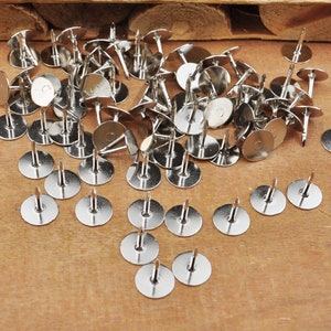 20 Stück / 50 Stück versilberte Pins 8 mm Pad, Krawattennadel, Pad Anstecknadel ， 9 mm Pin