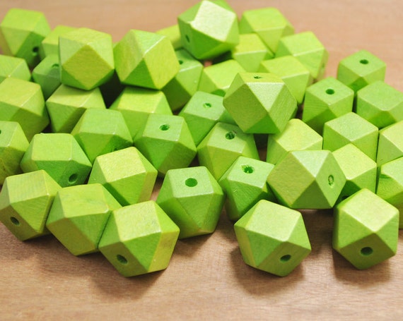 14 Hedron Geometric Figure Wood Beads50pc 20mm Light Green 