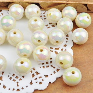 10 Stück / Los 16mm Beige AB runde Perlen, schillernde Acryl Gumball Perlen, runde Spacer Perlen, Bubblegum Perlen, runde Kunststoffperlen, Schmuckperlen