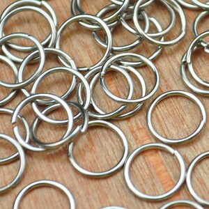 White K Jumprings--200 pcs 8x0.7mm Nickel Free Antique Silver Jump Rings,Open jumpring/Chain links/jewelry findings craft supplies