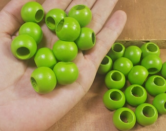 50Pcs 20mm Green Round Wooden Bead, 9mm Hole wood Beads, Wood Macrame Beads,Lightweight Wood Beads, Jewelry Making Beading Supplies