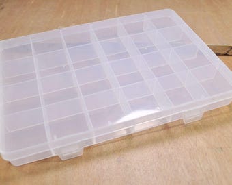 2pcs of Plastic Storage Bead Container Box Case,24 Compartments for Beads/Charms -- 19.2x13.3cm