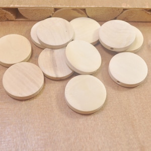 50Pcs 25mm Beads,Natural Flat Wood Circles Wooden discs, Flat Round Wooden Beads