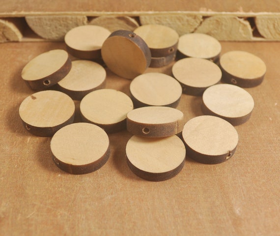 100 Pieces Unfinished Round Wooden Circles with Holes Round Wood