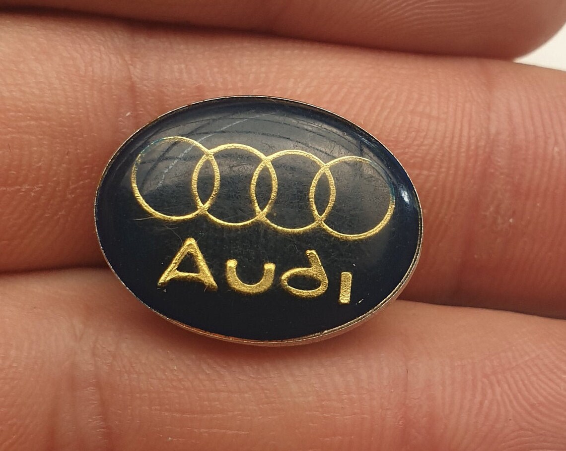 AudiPlakette Stift Geschenk GeschenkIdee Sammler Audi Etsy
