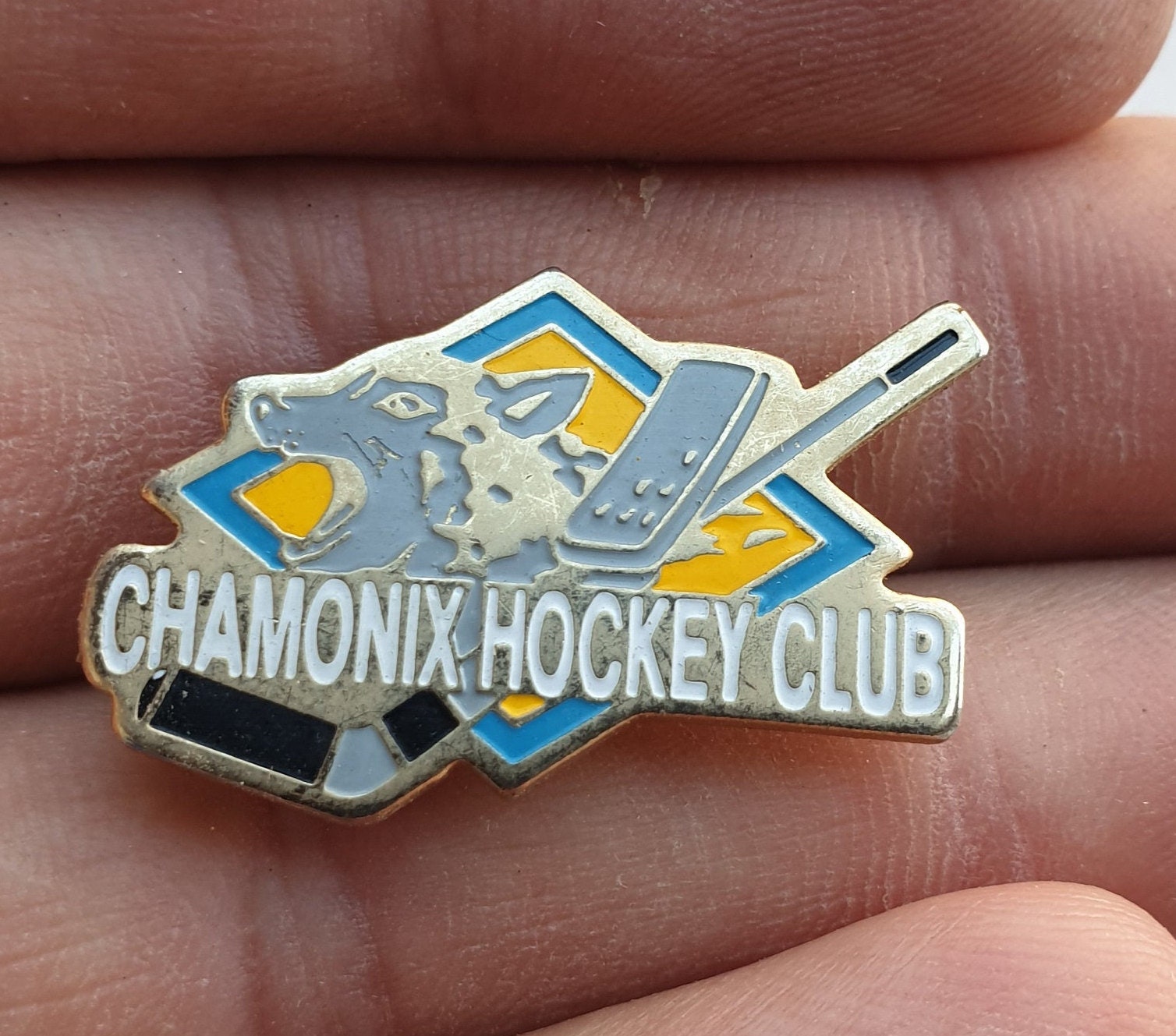 Hockey pin hockey badge hockey sport sport badge pin i Etsy