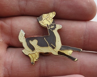 Getränge Pin Badge NESTLE NESQUIK