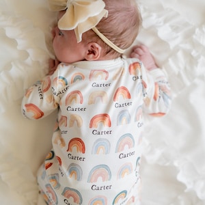 Rainbow Baby Gown with Name - Personalized Rainbow Baby Nightgown - Neutral - Gift for Newborn - One Piece For Baby - NTRL RNBW GOWN