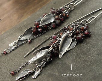 Sterling silver and  garnet - long earrings