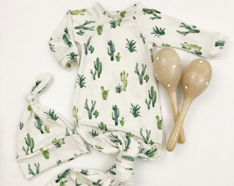 Cream Green Cactus Long Knotted Sleeper Newborn Baby Girl Boy Gown Hospital Coming Home Outfit Gender Neutral First Outfit Gift Hat Beanie