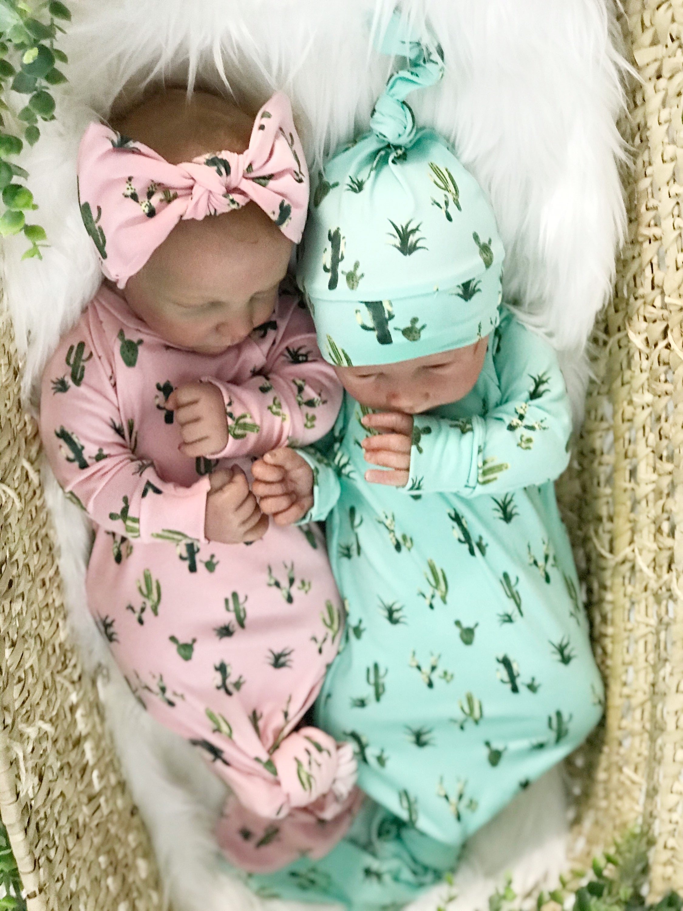 3-Piece Outfit Gift for Newborn Babies - light green, Baby