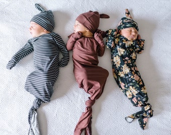 Gender Neutral Coming Home Outfit Rust Gender Reveal Long Knotted Baby Newborn Gown Fold Over Mittens Mitts Hat Red Camel