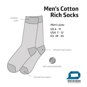 May include: A pair of gray cotton socks with smooth heel and toe seams. The socks have a comfort cuff and are soft and breathable. Men's sizes: UK 6-11, USA 7-12, EU 39-45.