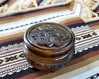 Ukrainian handmade round wooden box 4.2" - hand-carved wood. Ukrainian artist, Ukrainian ornament, Ukraine seller,beautiful box from Ukraine