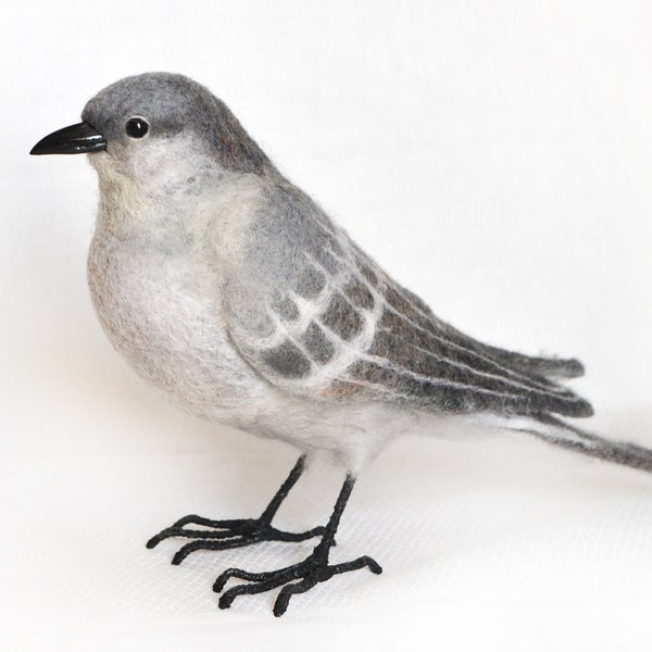 Northern Mockingbird - felting realistic toy -  the state bird of Arkansas, Massissippi, North Carolina, Texas, Florida and South Dakota