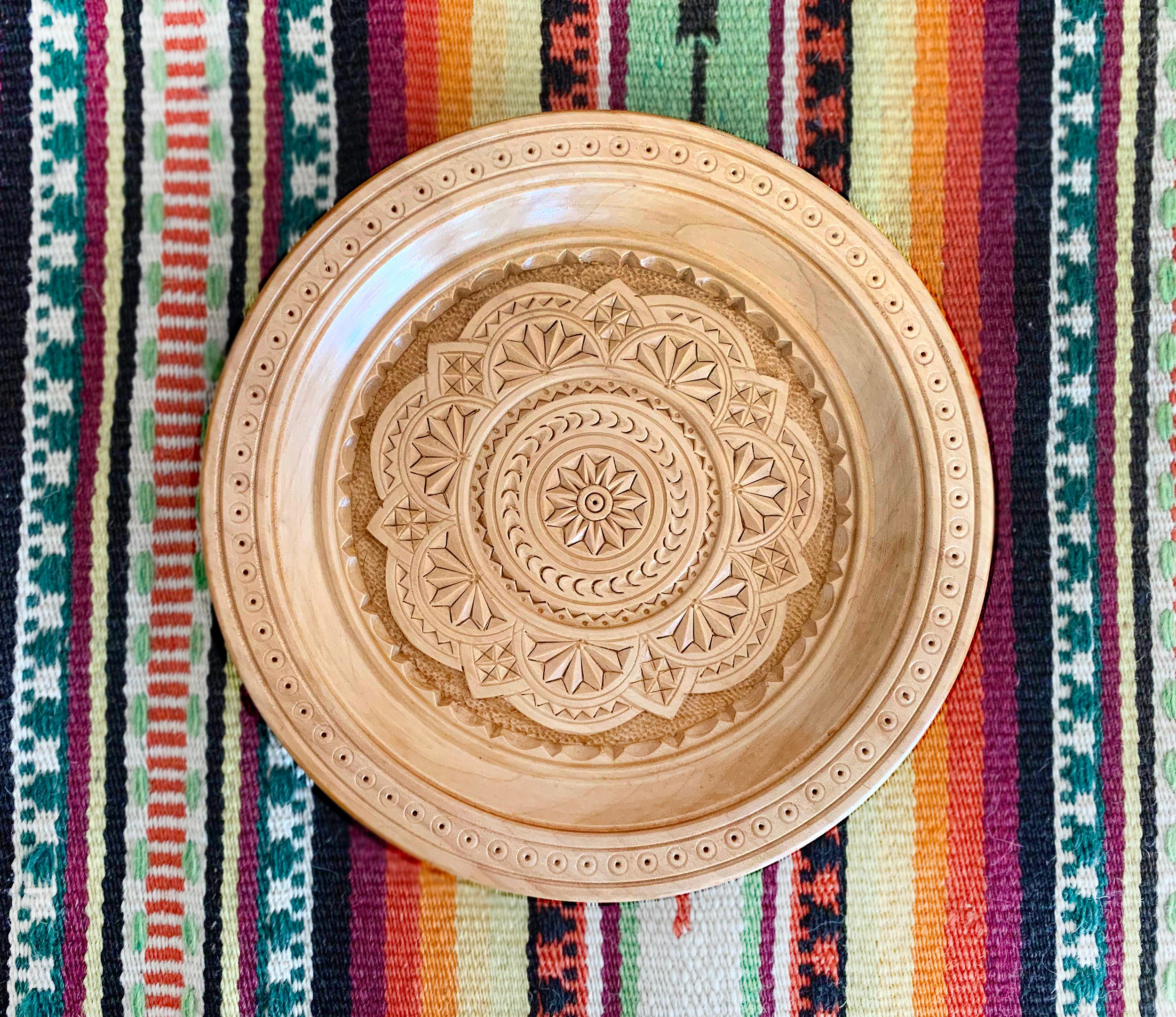 Ukrainian decorative plate - hand-carved wood. 7.5" Ukrainian artist. Plate on the wall, Hand-carved dish, Wedding Gifts, Ukraine seller