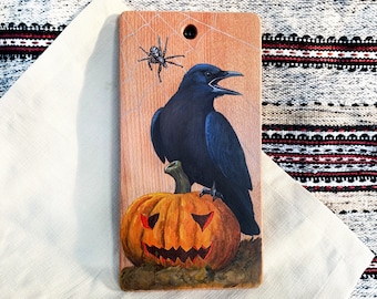 Hand-painted cutting board with a American crow bird is a wonderful decoration of your kitchen, dining room, grill area. Unique gift.