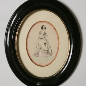 French Antique Napoleon III Frame w/ Fashion Engraving (1839)