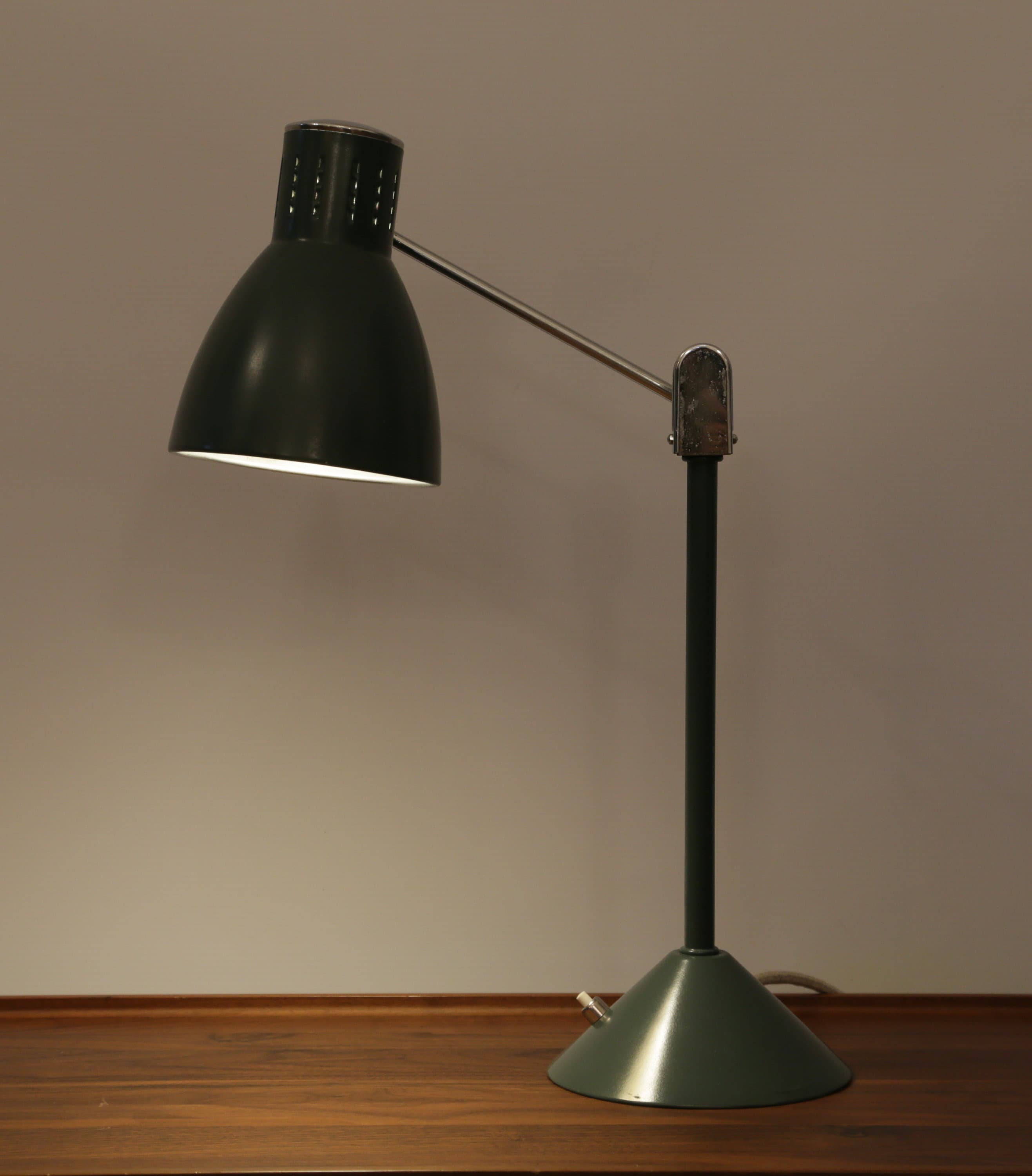 Fostoria industrial lamp - Etsy 日本