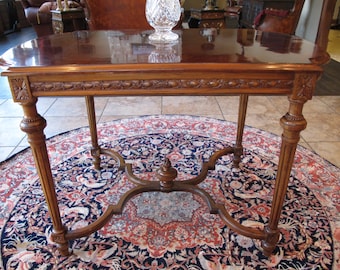 Louis XVI Style Carved Mahogany Center Table with Flame Finial