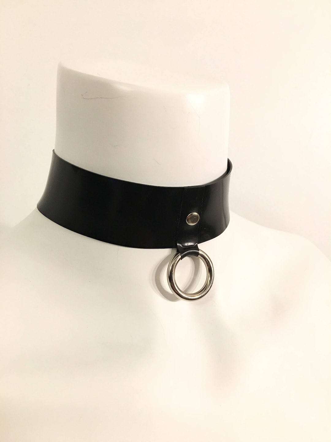 Women's Latex Lace Elegant Choker main image 0