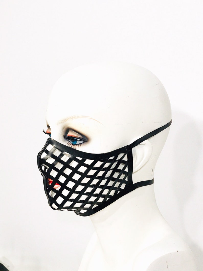 A surprise price is realized Latex Rhombilicious Muzzle quality assurance Mask