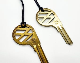 Collar con llave ciega de Volkswagen vintage (unisex)