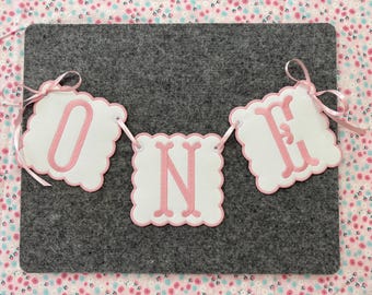 Custom Machine Embroidered Scalloped Edged Square Banner