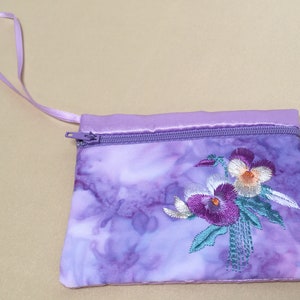 Ekard Lilac Violet Doré Pansy Brodé carte de débit de crédit Sac à main avec bracelet