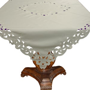 Mantel cuadrado liso de color marfil/blanco con borde decorativo calado, mantel para cocina, comedor, 135 cm (53&quot;)