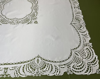 Large White Embroidered cutwork Square tablecloth kitchen Dining White Base Cloth Embroidery Decorative Table Cover Intricate cutwork
