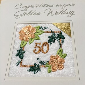 Biglietto d'auguri per l'anniversario delle nozze d'oro ricamato, fatto a mano, celebrazione dei 50 anni, giubileo, cinquanta Ekard, realizzato nel Regno Unito, ricamo per il 50° anniversario