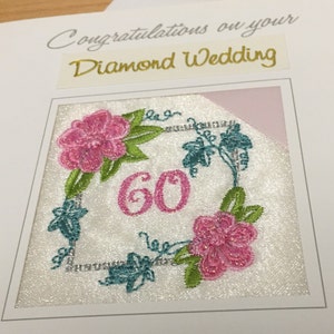 Biglietto d'auguri per l'anniversario delle nozze di diamante ricamato fatto a mano nel Regno Unito, celebrazione dei 60 anni, giubileo