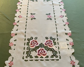 Brand New Pink Green Rose embroidered table short runner sideboard coffee hall bedroom cream main fabric embroidery cut work decoration