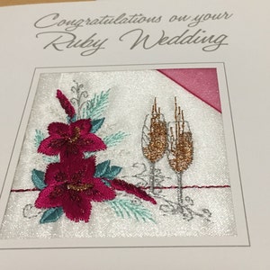Bestickte Rubin Hochzeitskarte Handgemacht 40 Jahre Jubiläum Ekard UK Made Embroidery Burgundy 40 Feier Glückwunsch