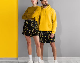 Unisex long sports leisure shorts – black and yellow with funny chick egg pattern – perfect summer short leisure pants