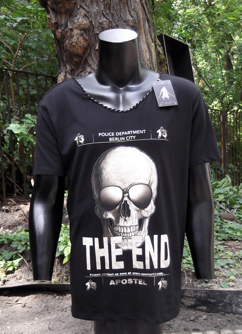 Eco Shirt *Skull THE END* Apostel13 Extra Deep V Neck *Skull The End* T Shirt Skull *The End* Black Ocean Green Skull Size: S XXL Eco Shirt *Skull THE END* Apostel13 Extra Deep V Neck *Skull The End* T Shirt Skull *The End* Black Ocean Green Skull Size: S XXL