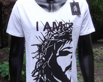 Unisex Weiß T-Shirt aus Bio-Baumwolle mit tiefem Ausschnitt und Aufdruck: I am Power Jesus