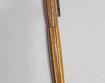 Light Wood Handcrafted Wood Pen, Handturned Twist Pen, wooden pen, Hand turned