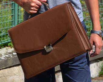 Hard Shell Leather Briefcase – Sleek & Durable Office Bag | Elegant Laptop Satchel for Men