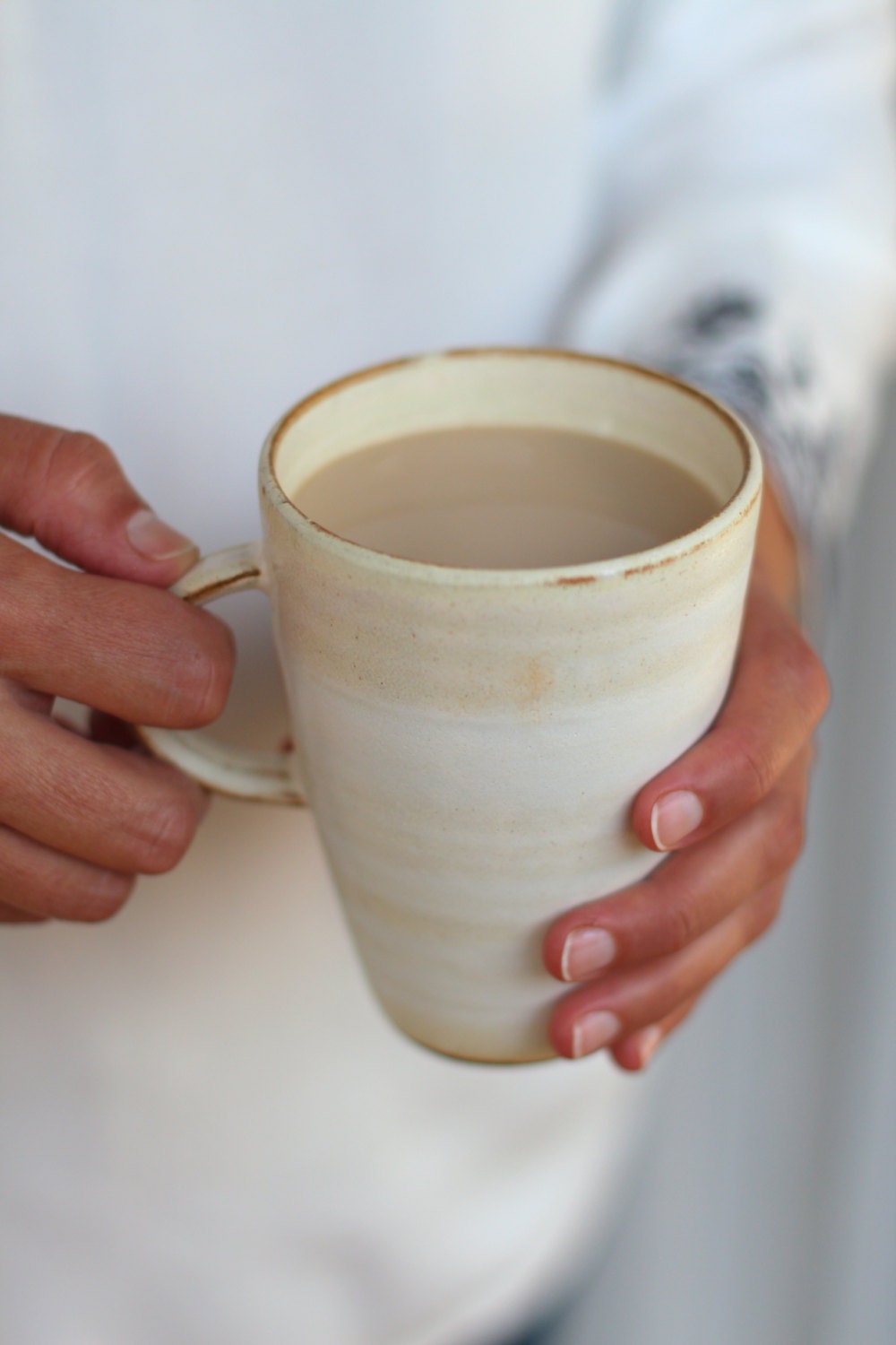 Tasse Blanche de Poterie, Grande Tasse à Café, Café Grande, Poterie Faite La Main, en Céramique, Rus