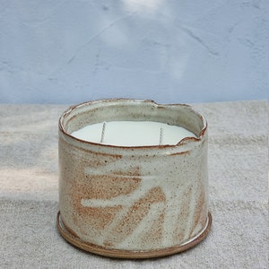 Vela perfumada de cerámica vertida a mano rústica, vela de cerámica de aromaterapia imagen 5