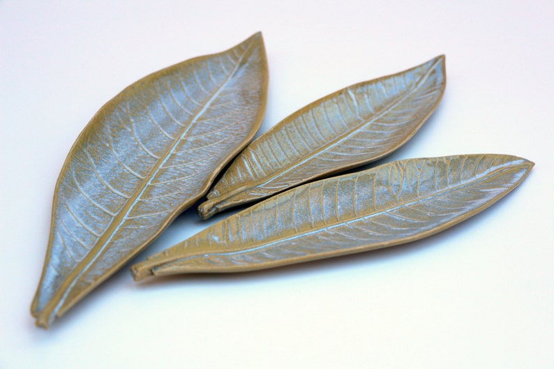 Leaf Plate Ceramic, Leaf Shaped Dish, Handmade Ring Dish, Jewelry Holder, Light Blue Leaf Plate, Jewelry Display, Organic Stoneware Platter image 4