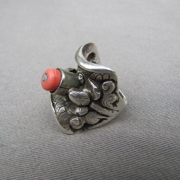 Antique Tibetan sterling silver and coral saddle ring