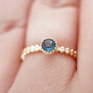 14kt Gold Montana Sapphire ring